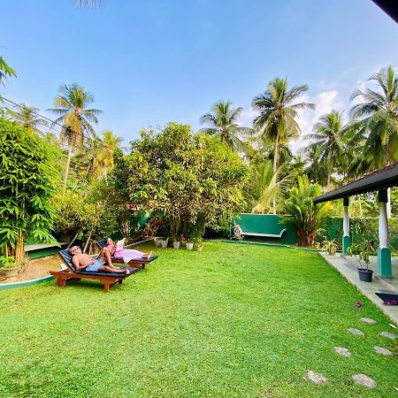 Lumbini Villa ベントータ エクステリア 写真