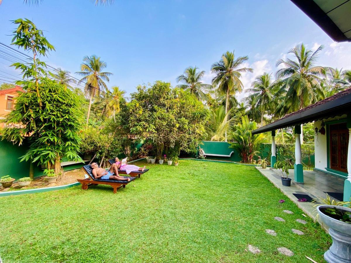 Lumbini Villa ベントータ エクステリア 写真