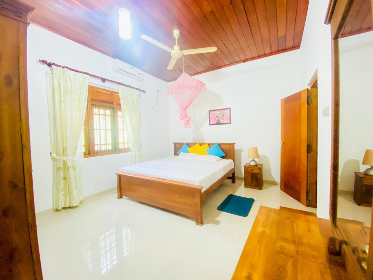 Lumbini Villa ベントータ エクステリア 写真
